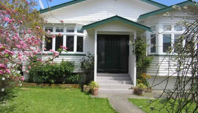 25 Chamberlain Road, Karori