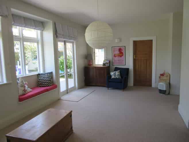 25 Chamberlain Road, Karori