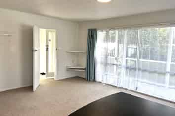 17 Princeton Road, Raumati Beach