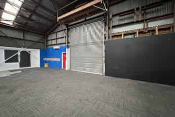 Well appointed workshop with multiple bays