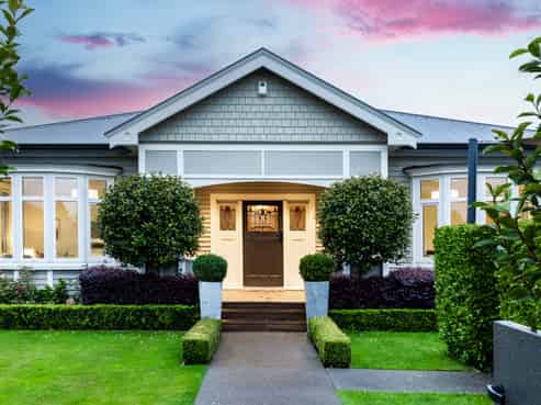 34 Mays Road, Saint Albans