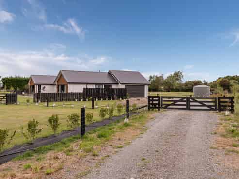 8 Walford Way, Darfield