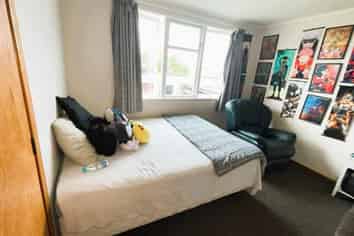 12 Gibbons Crescent, Castlecliff