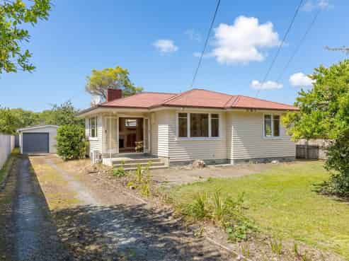 14 Udy Street, Greytown