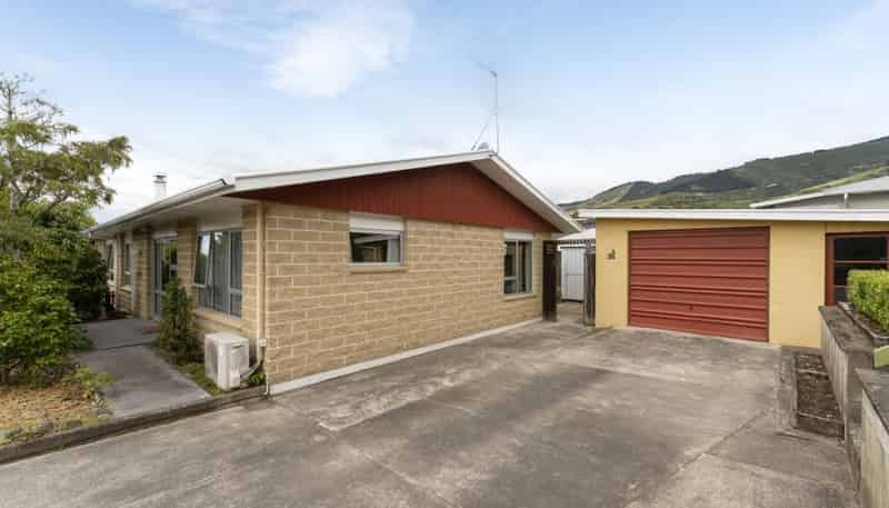 2/9A William Street, Richmond