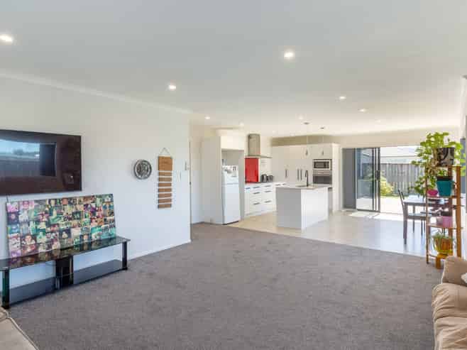 4 Devon Lane, Carterton