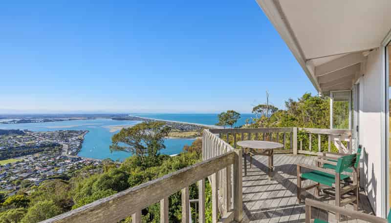 144 Panorama Road, Clifton