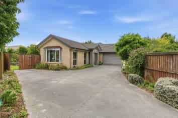 28 Perthshire Crescent, Lincoln