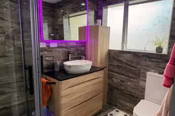 16 Allington Road, Massey