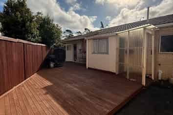 16 Allington Road, Massey