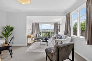 33 Woodvale Grove, Fairfield