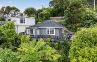 33 Woodvale Grove, Fairfield