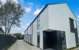 2/209 Cranford Street, Saint Albans