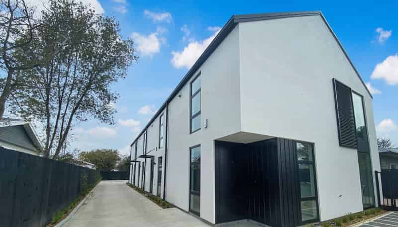 2/209 Cranford Street, Saint Albans