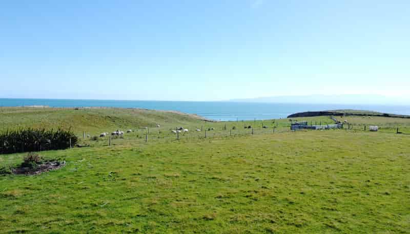 62 Surrey Street, Orepuki