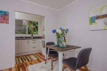 2/2 Pleasant Street, Onehunga