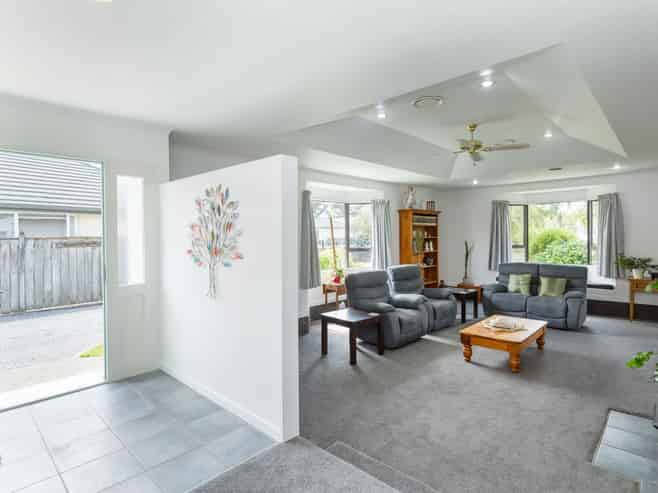 9 Oak View Place, Greytown