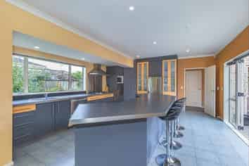 50 Easton Way, Levin