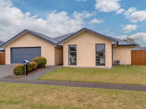 9 Cressy Place, Darfield
