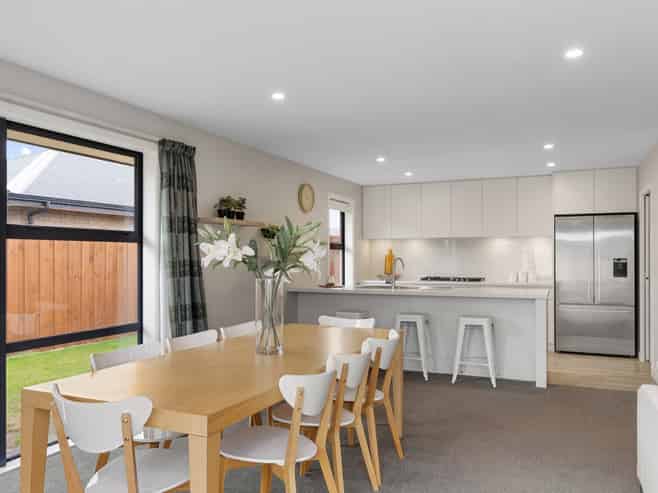 9 Cressy Place, Darfield