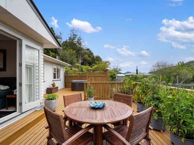 75 Coast Road, Wainuiomata