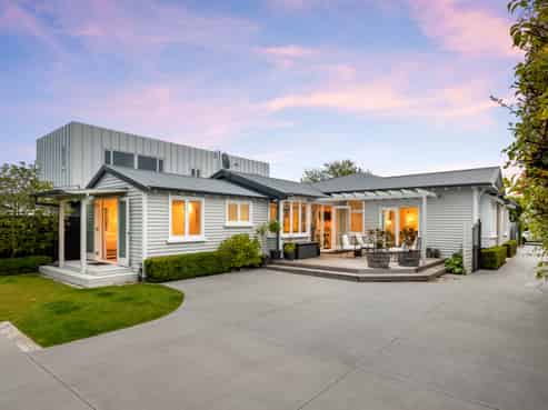 16 Brenchley Avenue, Strowan