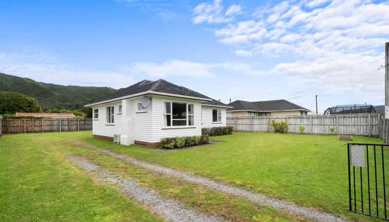 42 Donnelley Drive, Wainuiomata