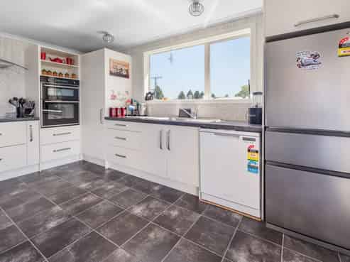 99 Balaclava Street and 6 Pera Street, Wyndham