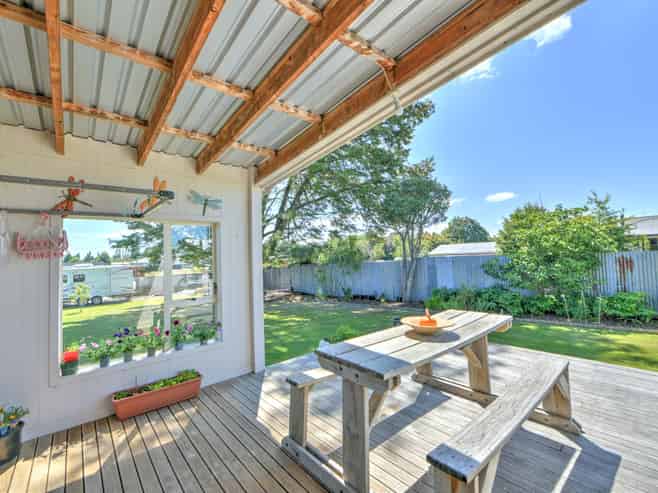 99 Balaclava Street and 6 Pera Street, Wyndham