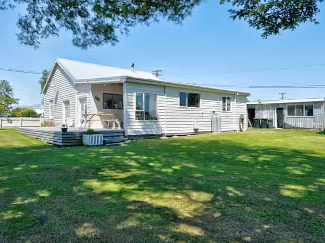 99 Balaclava Street and 6 Pera Street, Wyndham