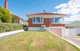 138 Easther Crescent, Kew