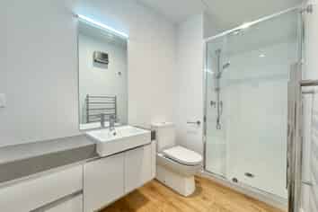 7/6 Waverley Street, Sydenham