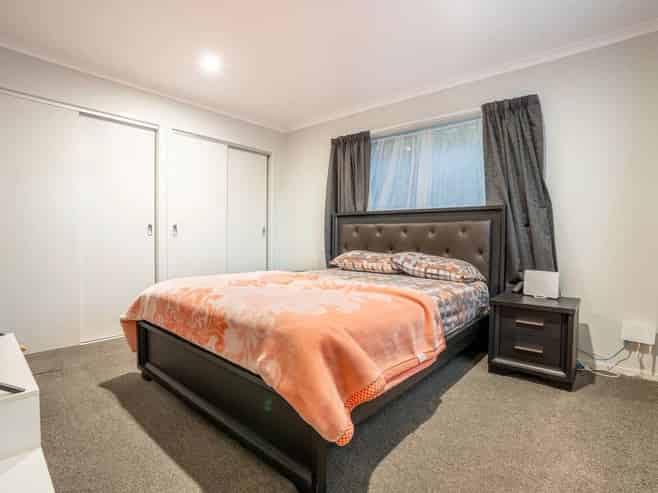 B/9 View Road, Papakura