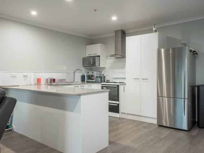 B/9 View Road, Papakura