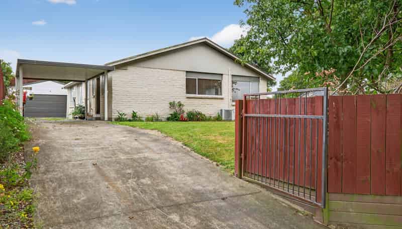 19 Stillwater Place, Westbrook