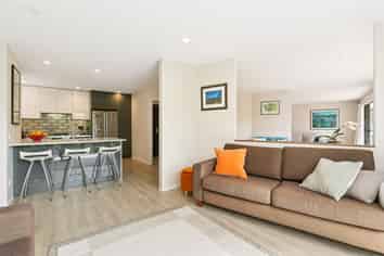 68 Duthie Street, Karori