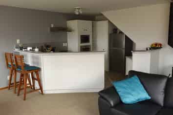 a/4 Poole Lane, Queenstown Hill