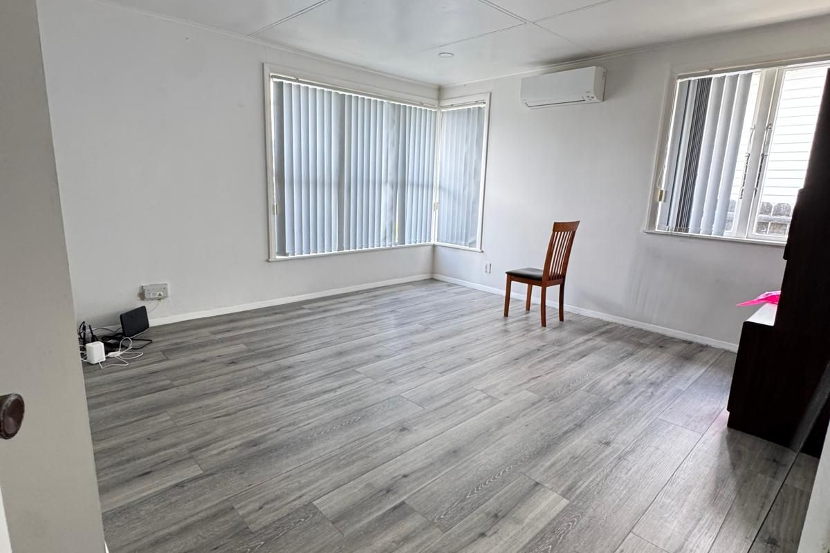 Spacious 3-Bedroom Home with Extra 2 Living Rooms - Ansicht 2