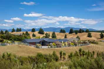 6 Westmere Drive, Upper Moutere