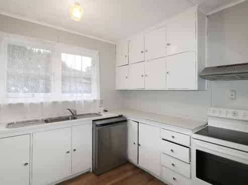 17 Parenga Street, Wainuiomata