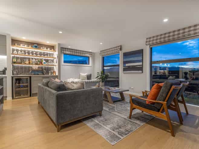 14 Rotorua Grove, Aotea