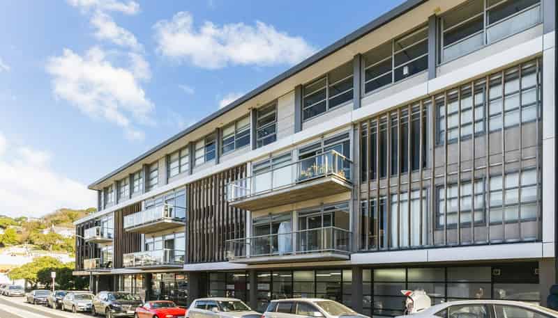 E305/28 Torrens Terrace, Mount Cook
