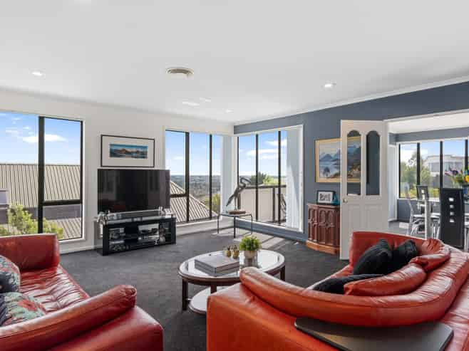 2 Petworth Place, Westmorland