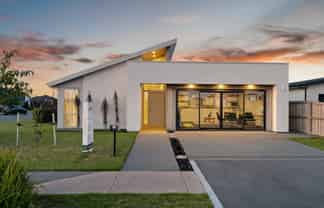 13 Finstock Way, Rolleston