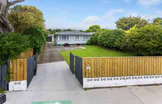 296 Main Highway, Otaki
