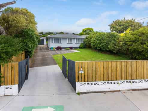 296 Main Highway, Otaki