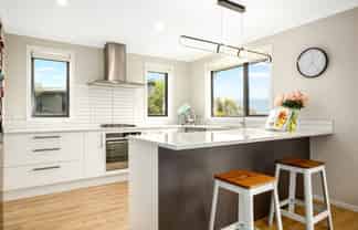 13 Cosgrove Rise, Riverstone Terraces