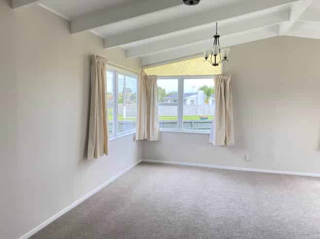 44 Kelvin Road, Papakura