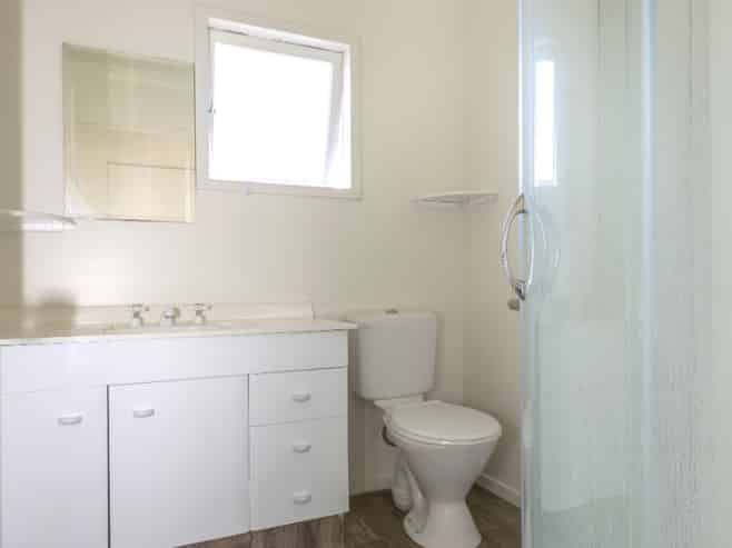 2/22 Howick Road, Redwoodtown