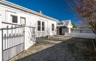 2/22 Howick Road, Redwoodtown